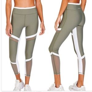 ALL FENIX‎  Australia Cora Olive Green Mesh Panel 7/8 Leggings size small